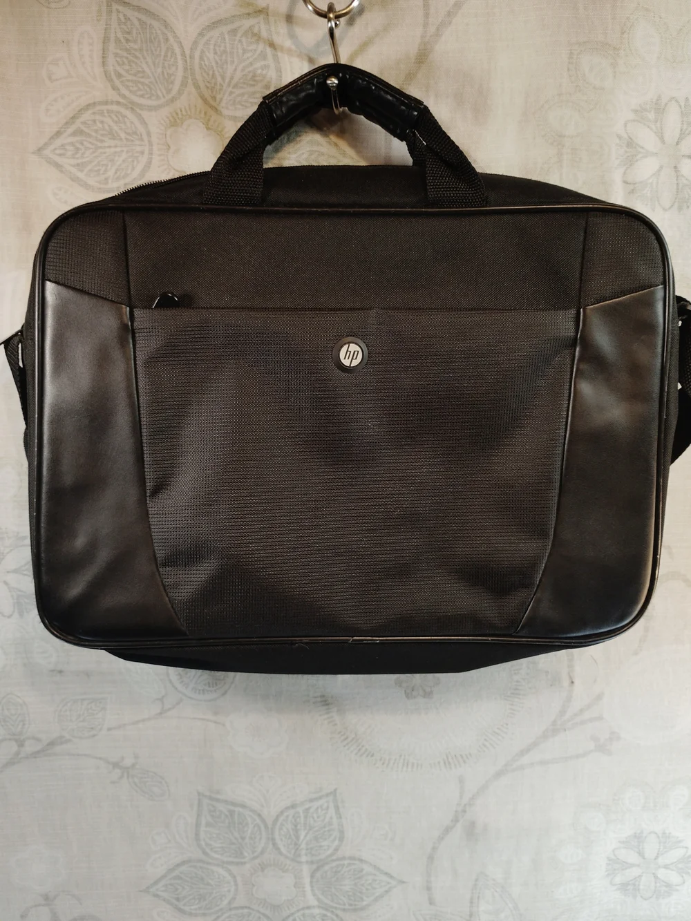 HP Black Laptop/Messenger Bag For Daily Usage
